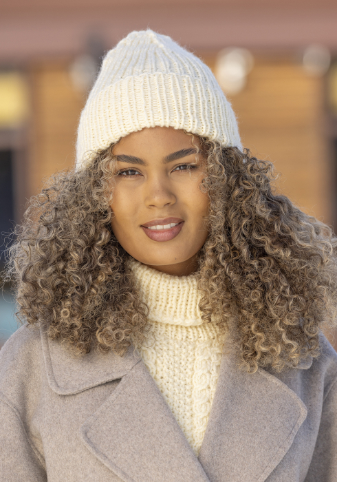 Arven Hals og Lue Hvit 3-6