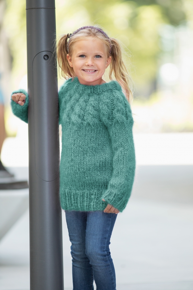Strikkemekka.no Dale Jackie KIDS Lys Sjøgrønn 395 03 Strikkemekka.no Dale Jackie Genser Lys Denim 395 20
