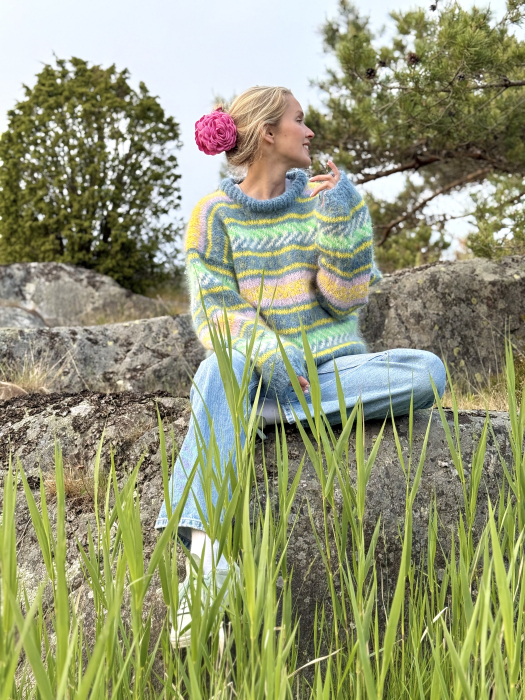 Hanami Genser by Ingrid Raadim X HOY IR 02-01C
