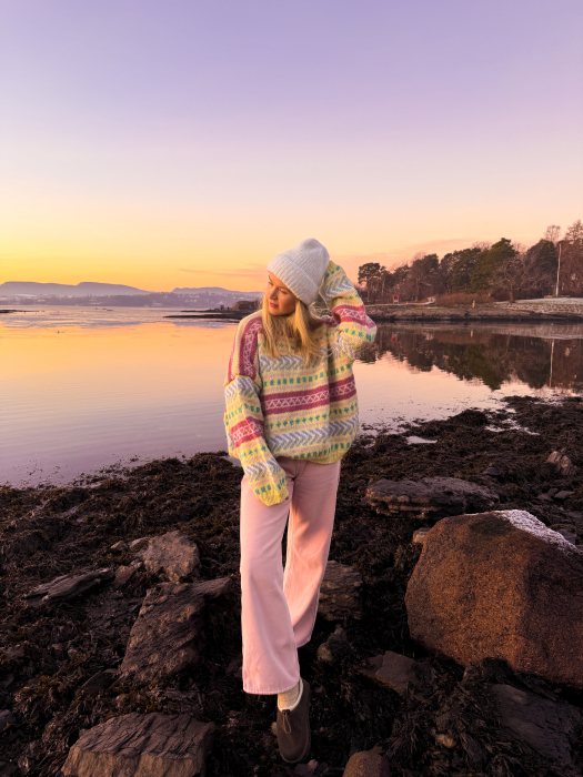 Hanami Genser by Ingrid Raadim X HOY IR 02-25B