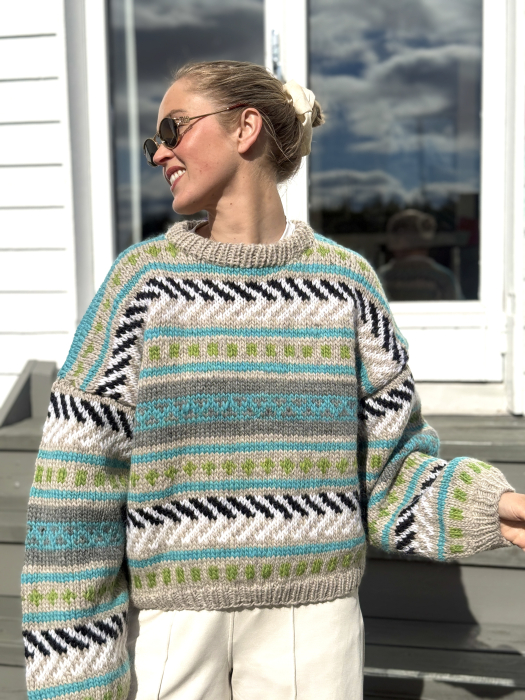 Hanami Raglangenser by Ingrid Raadim x HOY IR 02-40A